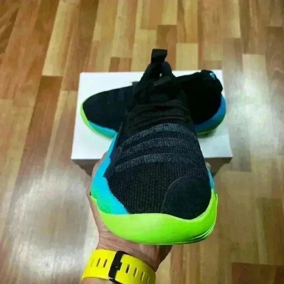 💰HUGE CLEARANCE SALE 💰 Adidas Trae Young 2 Boost Mens Basketball Shoes Size  8 - Picture 3 of 12